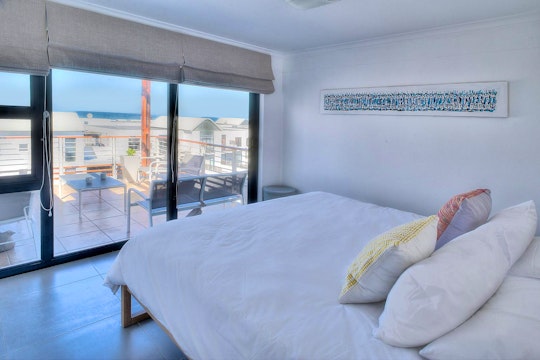 Bloubergstrand Accommodation at  | Viya