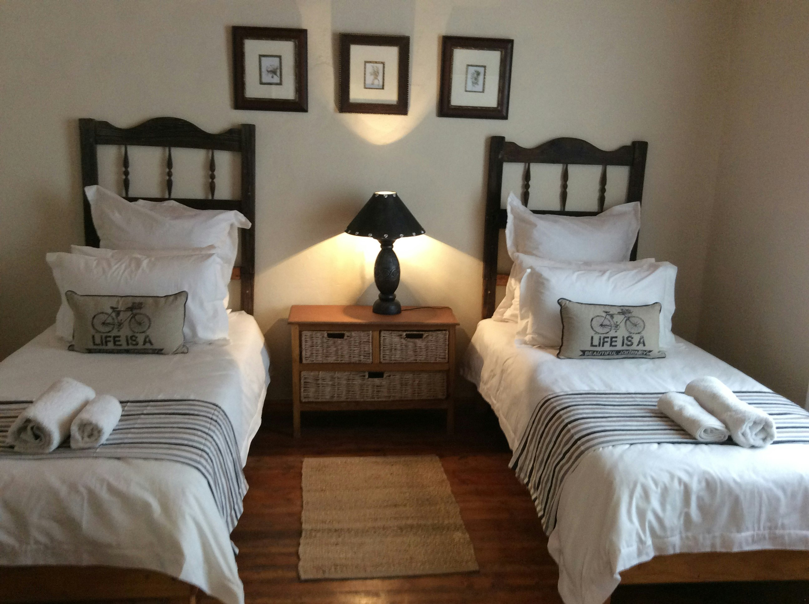 Pepper Tree Accommodation | LekkeSlaap