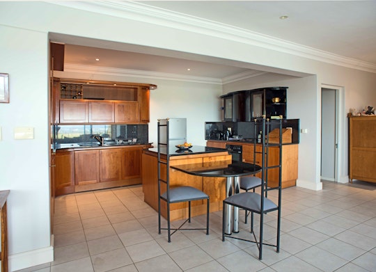 Southern Suburbs Accommodation at  | Viya