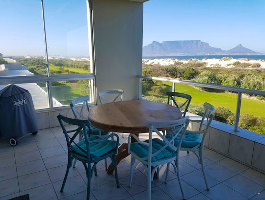 Bloubergstrand Accommodation at  | Viya