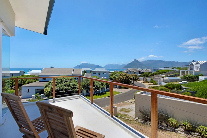 Cape Town Accommodation at Greenways Beach House and Cottage | Viya