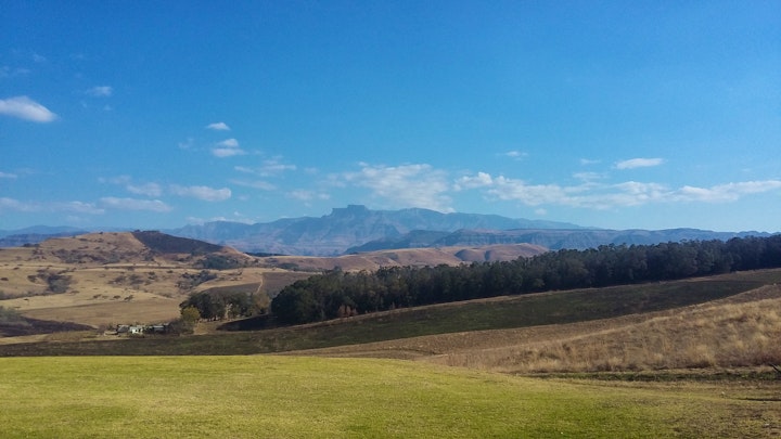 Drakensberg Accommodation at Adel Cottage | Viya