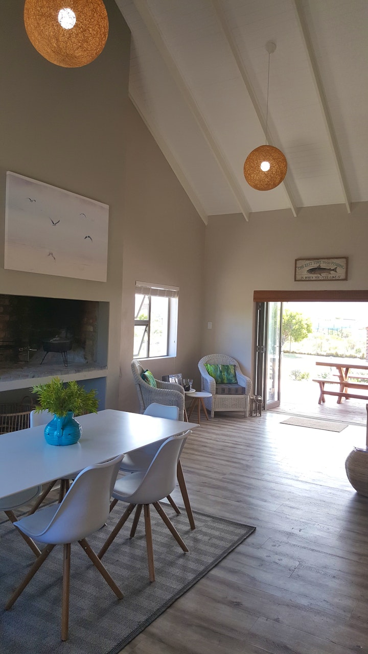 Betty's Bay Accommodation at Gilly's Pearl | Viya