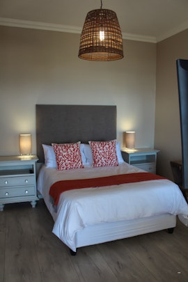 Mossel Bay Accommodation at Point View Self-catering | Viya