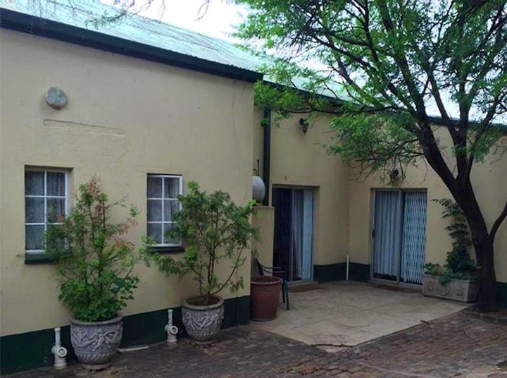 Northern Cape Accommodation at Kanon Guest House | Viya