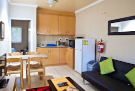 Northern Suburbs Accommodation at 80 Kendal Guest House | Viya