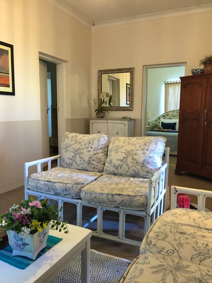 Free State Accommodation at Green Door Guest Cottage - Loop Street | Viya