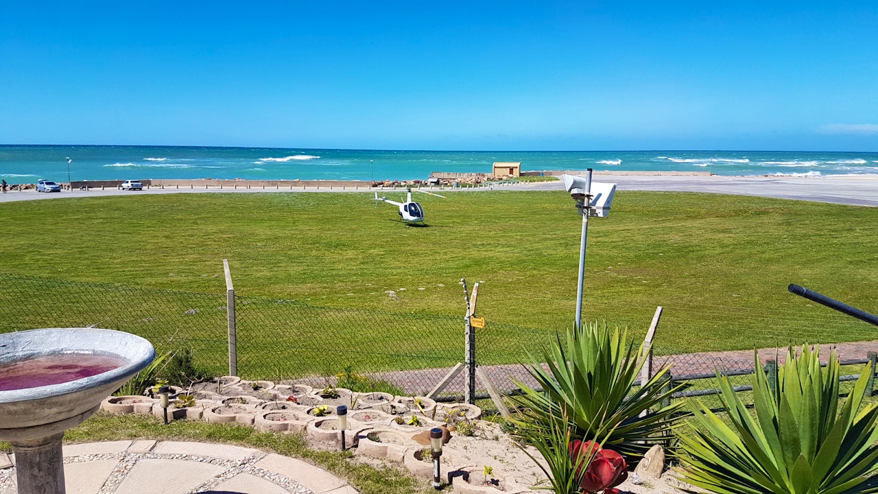 Jeffreys Bay Accommodation at  | Viya