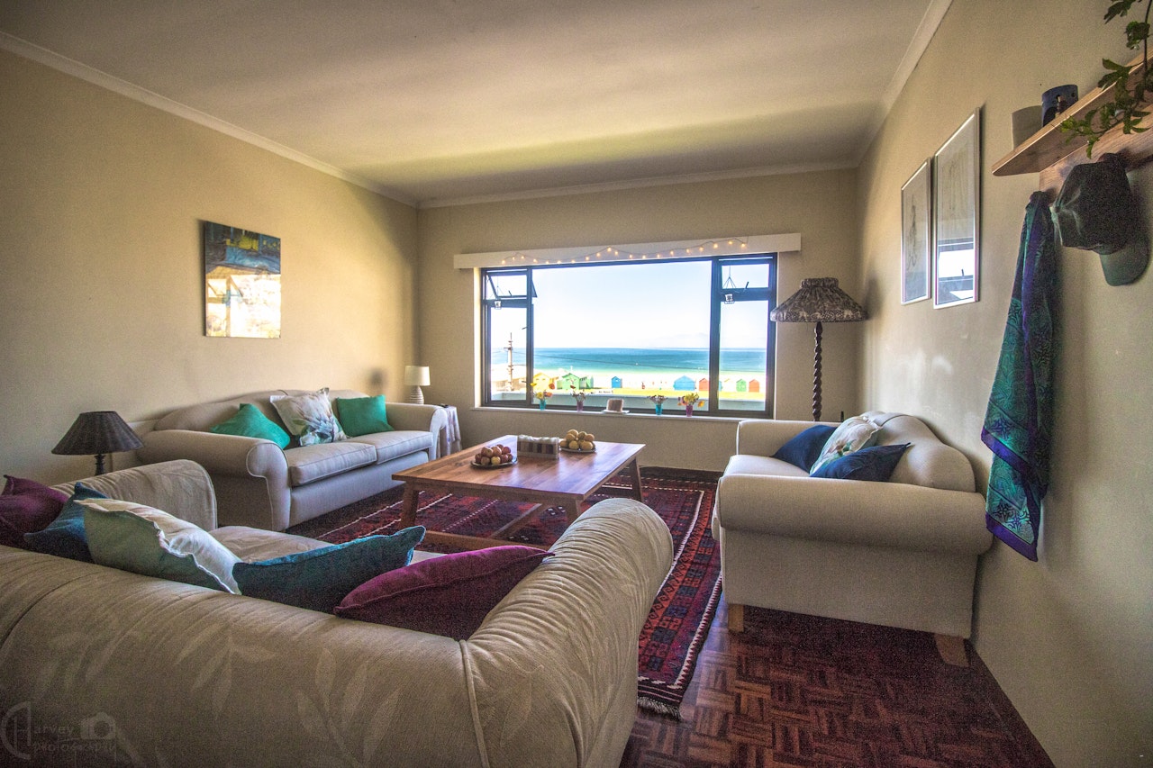 Glencairn Heights Accommodation at  | Viya