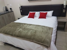 Kalahari Accommodation at  | Viya