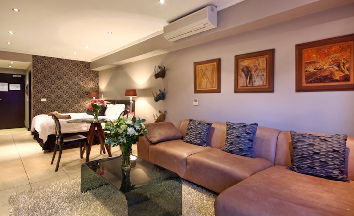 Cape Town Accommodation at Aeicon Suite | Viya
