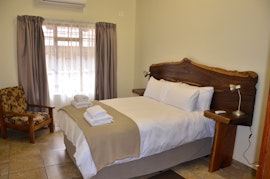 Kruger National Park South Accommodation at Stoep At Steenbok Street | Viya