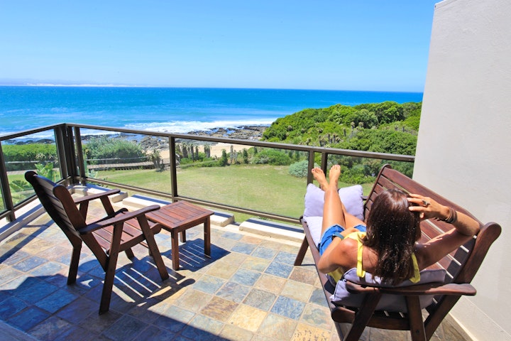 Jeffreys Bay Accommodation at 16 Pepper Street Self-catering | Viya