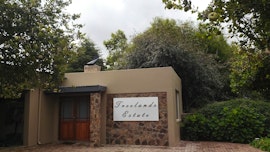 Panorama Route Accommodation at Treelands Estate | Viya