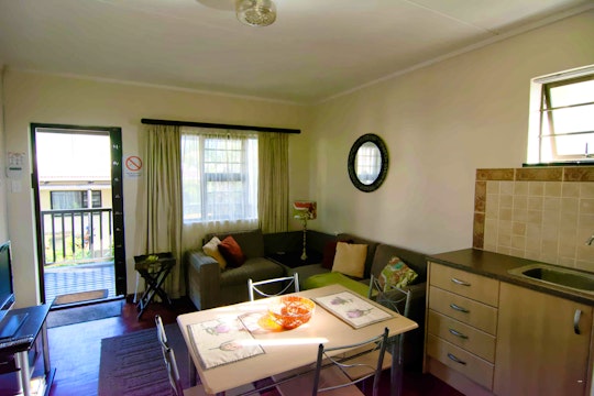 Glencairn Heights Accommodation at  | Viya