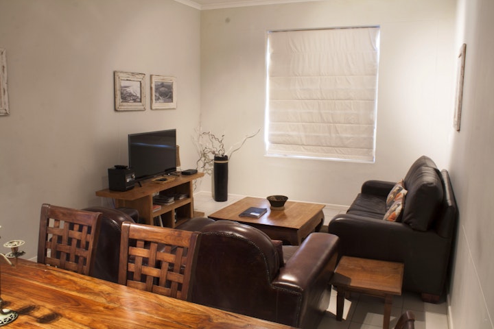 Southern Suburbs Accommodation at Surferscorner Self-catering Apartments | Viya