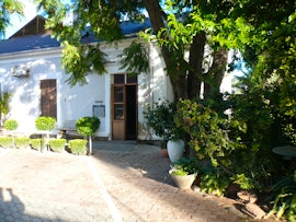 Karoo Accommodation at Die Herehuis | Viya