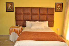 Bendor Accommodation at  | Viya