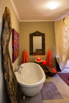 Hartbeespoort Accommodation at The Art Guesthouse | Viya