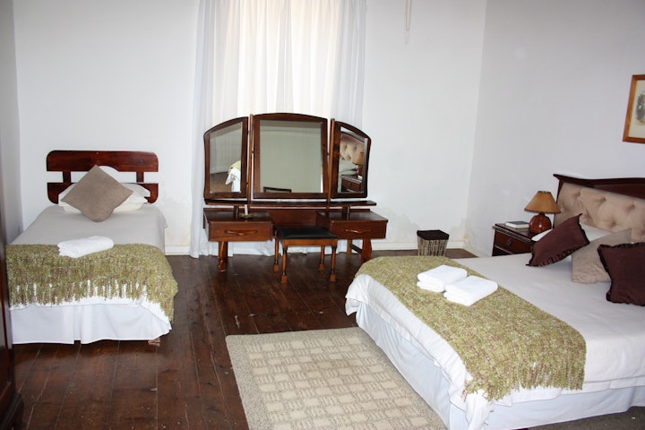 Sarah Baartman District Accommodation at Karoopark Guest House | Viya