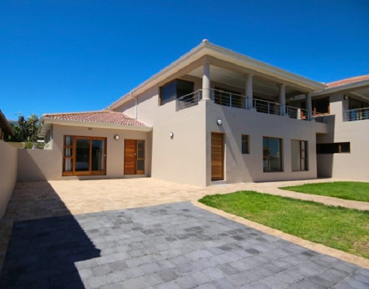 Bloubergstrand Accommodation at  | Viya