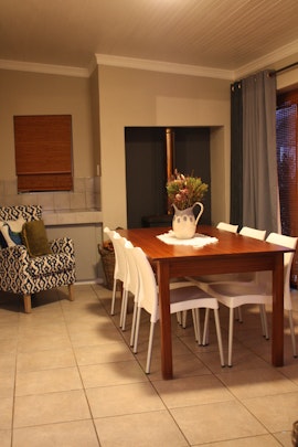 Hermanus Accommodation at Roos Kothuis aan't See | Viya