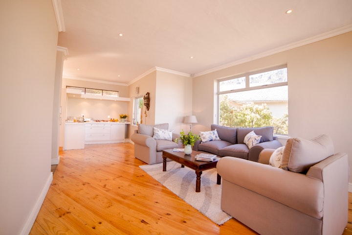 Cape Town Accommodation at Finchley Guesthouse | Viya