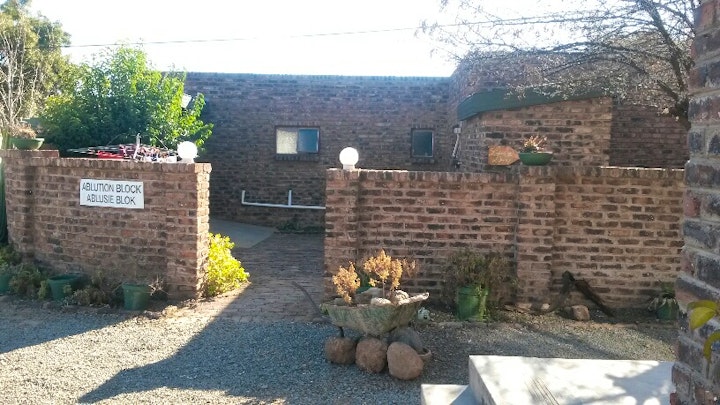 Karoo Accommodation at Onze Rust Guest House & Caravanpark | Viya