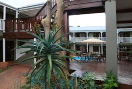 Bodorp Accommodation at Loerie Guest Lodge | Viya