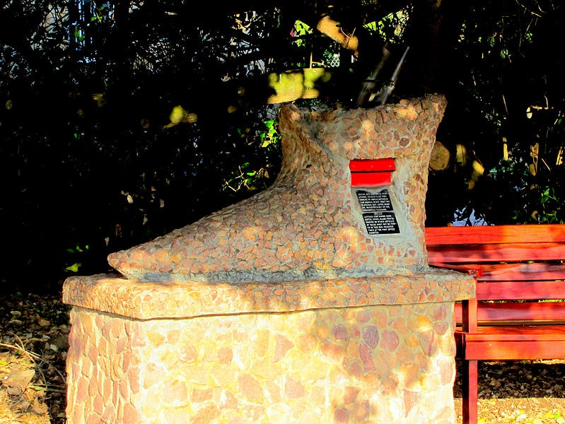 Old Post Office Tree