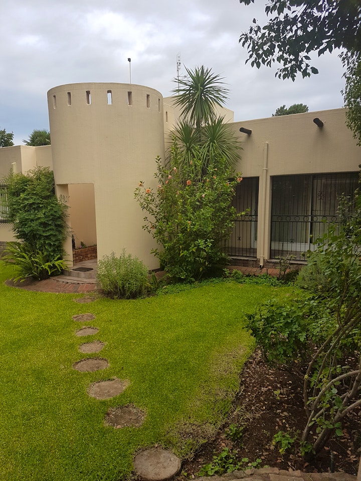 Gauteng Accommodation at LightStone Guest House | Viya