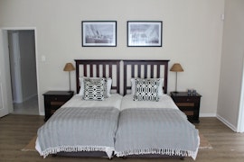 Hermanus Accommodation at Akwa | Viya