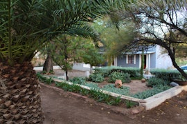 Tankwa Karoo Accommodation at Die Blou Nartjie | Viya