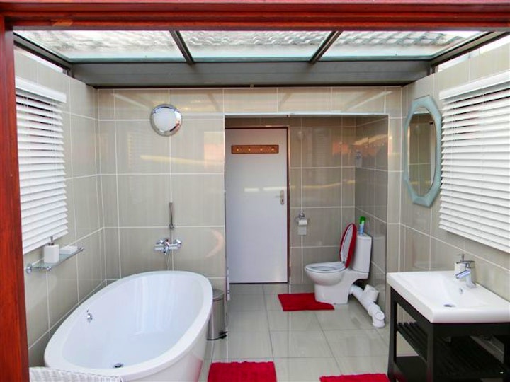 Gqeberha (Port Elizabeth) Accommodation at Sundays Mouth Guesthouse | Viya