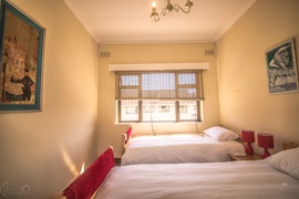 Glencairn Heights Accommodation at Comfy Accommodation on the Beach | Viya