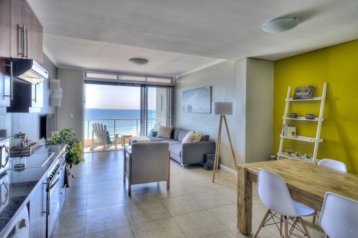 Cape Town Accommodation at Portico 802 | Viya