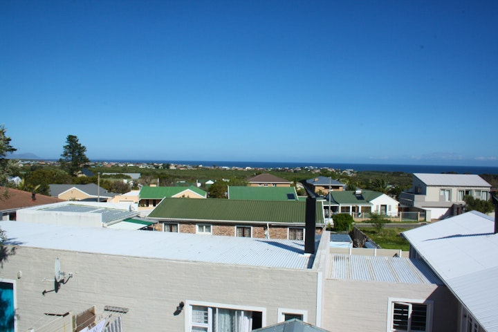 Western Cape Accommodation at House Isabella | Viya