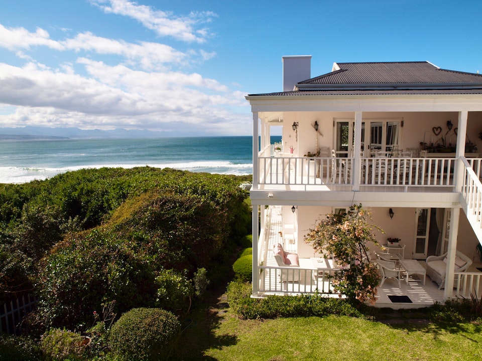 Plettenberg Bay Accommodation at  | Viya