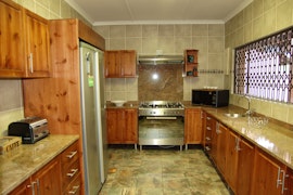 Lowveld Accommodation at Mahudzi Guest House | Viya