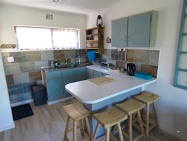 Gansbaai Accommodation at Driftwood Cottage | Viya