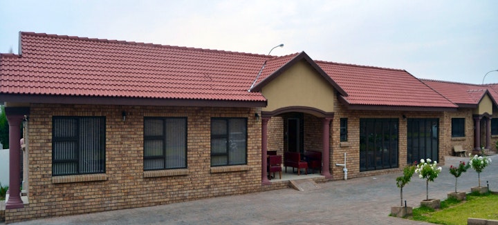 Northern Cape Accommodation at Casa Calida Guesthouse | Viya