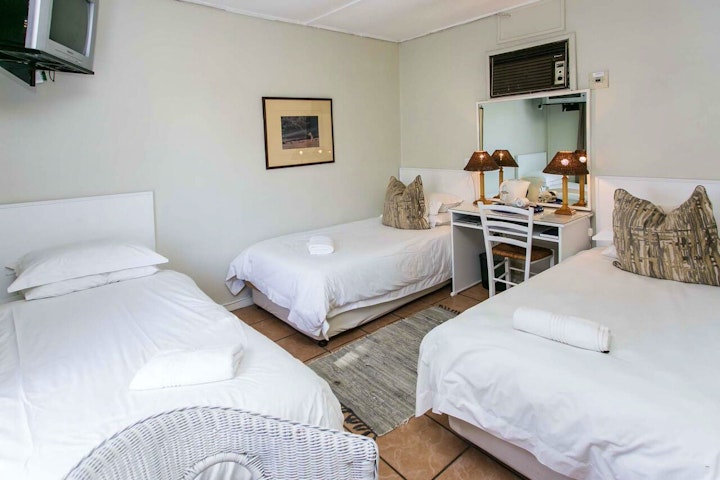 Karoo Accommodation at Wagon Wheel Country Lodge | Viya