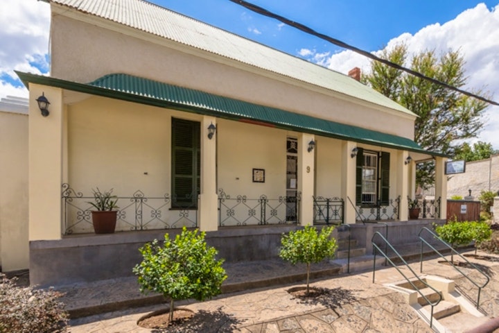 Karoo Accommodation at Nanna Rous' Town House | Viya