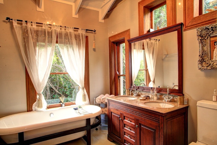 Wilderness Accommodation at Livingstone Villa | Viya