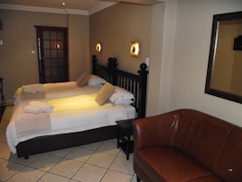 Loskop Valley Accommodation at Njala Guest House | Viya