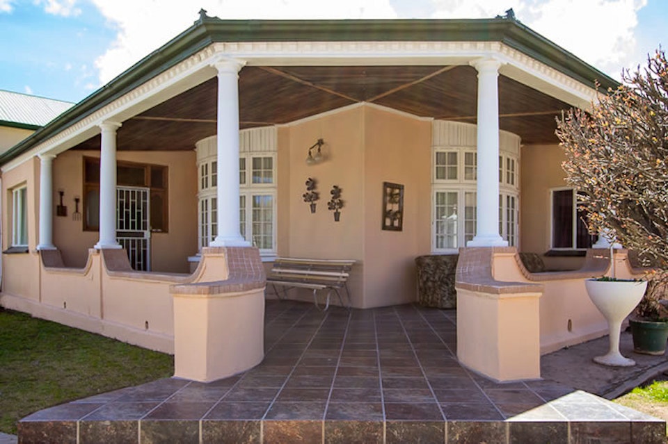 Karoo Accommodation at  | Viya