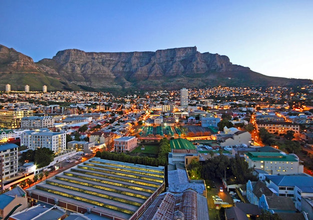 About Cape Town Cbd In City Bowl - 