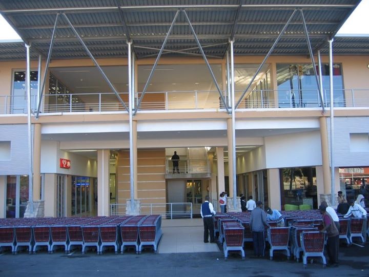 Reservoir Hills Mall