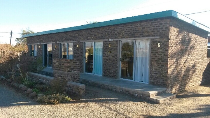 Karoo Accommodation at Onze Rust Guest House & Caravanpark | Viya