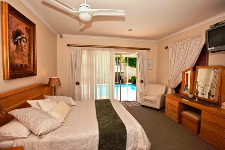 Northern Suburbs Accommodation at Annette Guesthouse | Viya
